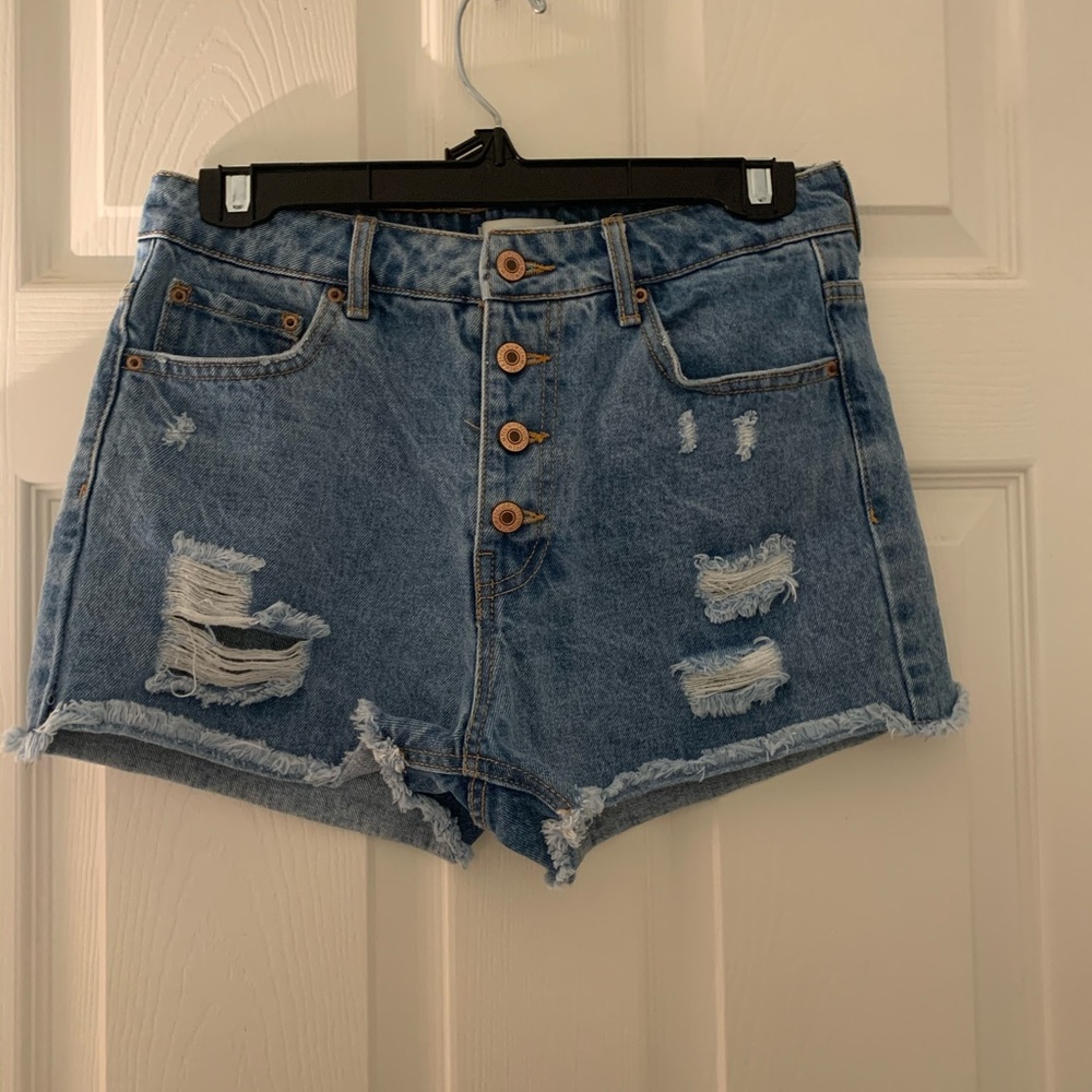 never worn forever 21 shorts